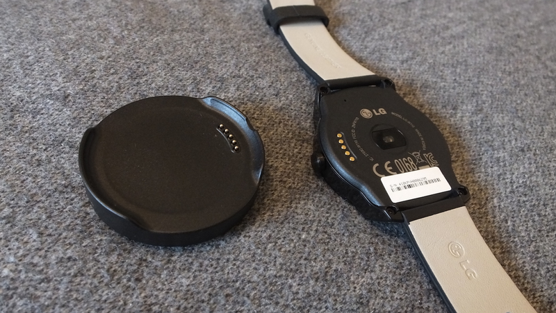 Illustration for article titled LG G Watch R Review: Worthy of Your Wrist, Even If Android Wear Isn't